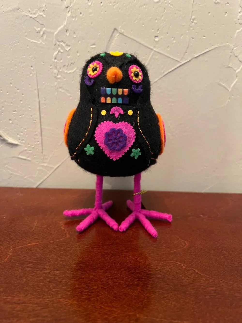 Target Hyde & EEK! Boutique Halloween Bird Figurine Día de los Muertos 2021